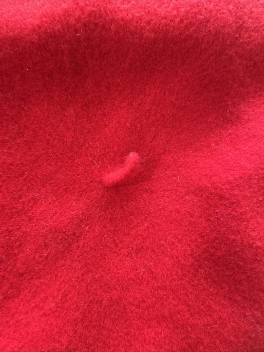 Red Kangol Modelaine Wool Beret with RARE Hat Pin Set Feather Stick Pin Women's